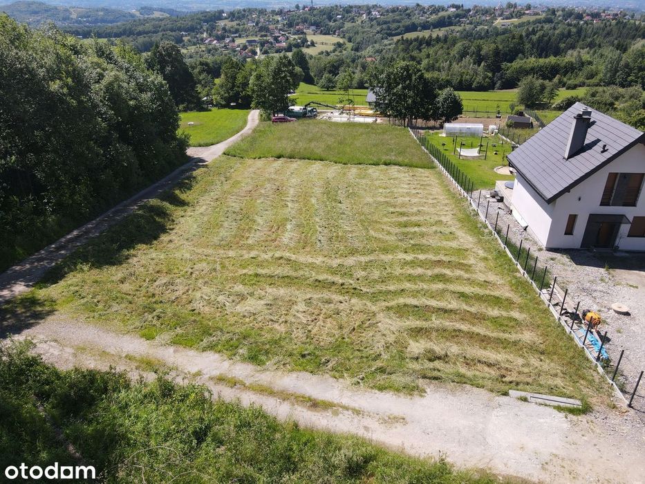 Na sprzedaż 2 widokowe działki budowlane o pow. 1001 mkw - Żywiec.