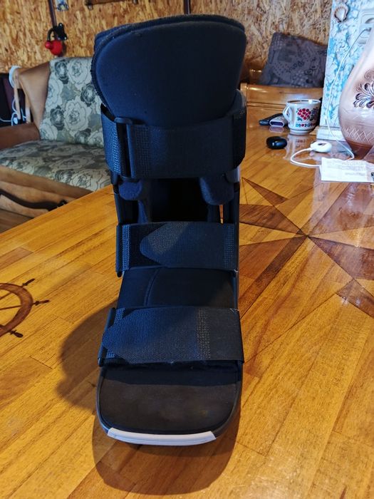 Артез, поддержка голеностопного сустава.