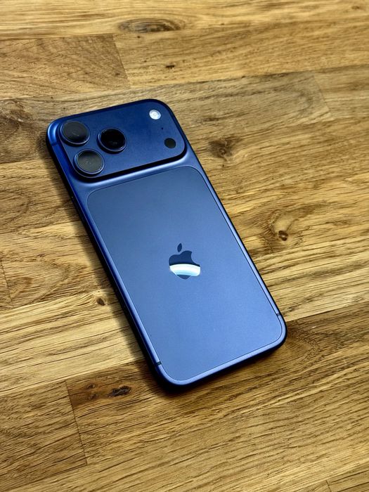 iPhone 17 pro max GWARANCJA JAK NOWY BATERIA 100%