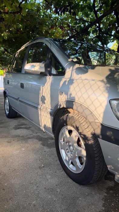 Opel Zafira A 2.0 DTI