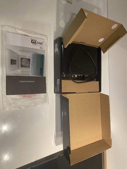 Спутниковый тюнер Gione S1025