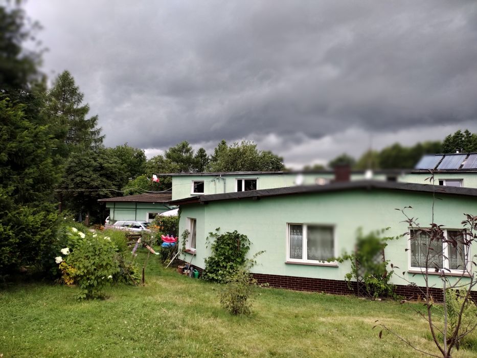 Noclegi pokoje blisko strefy, możliwość wyżywienia