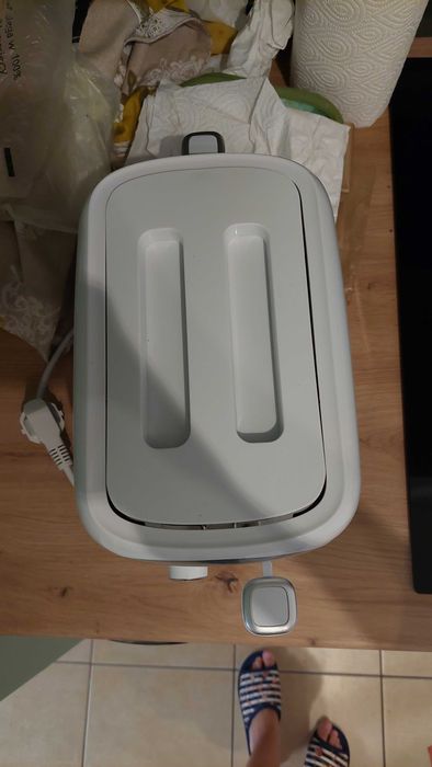 Toster Electrolux biały