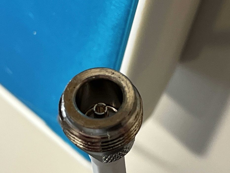 Антена для репітера панельна 800-2700 МГц 7-9 дБі