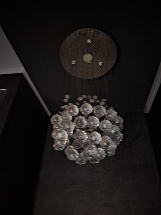 Piękna lampa  z krysztalkami