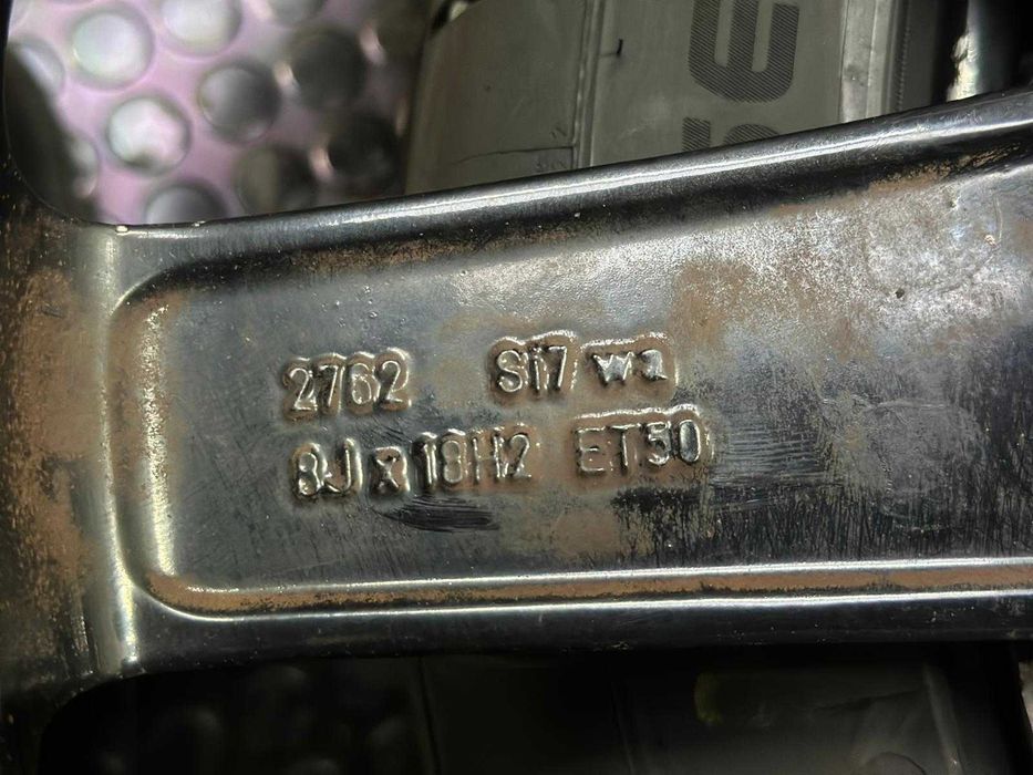 Jantes 18 com pneus Mercedes Benz (5x112) ET 50/54