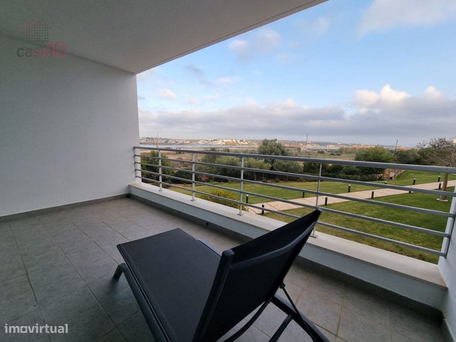 Vende-se Apartamento T1 em Resort de Luxo, Portimão