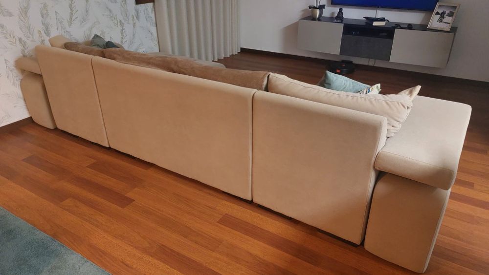 Sofá chaise longue beje