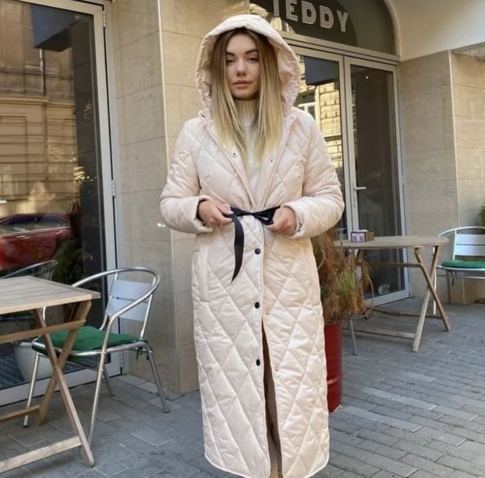 Гарний, зручний плащ, пальто, куртка, беж, осінь-весна, розмір 44-46