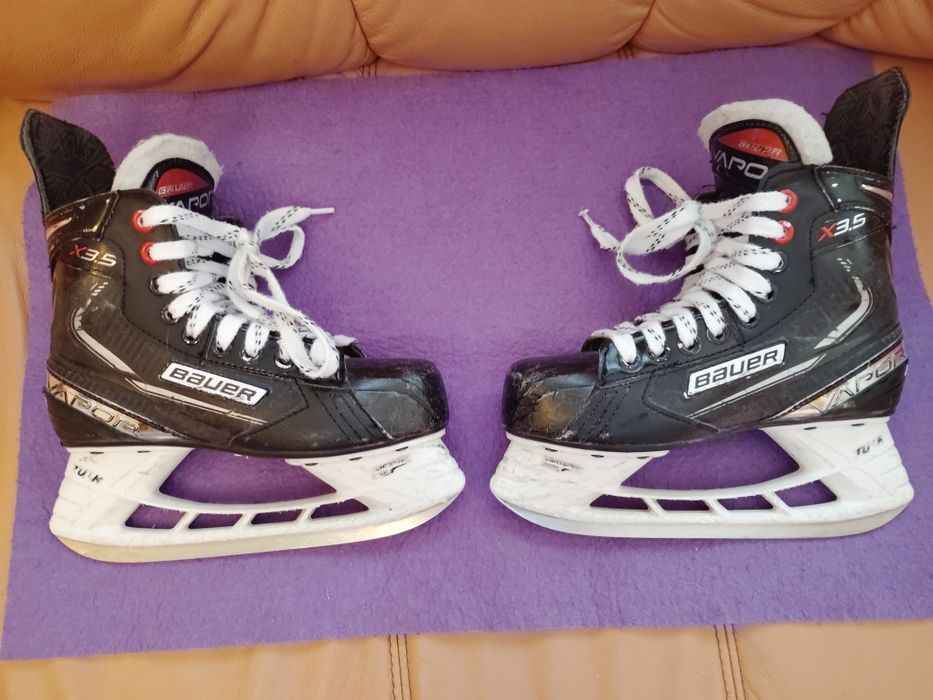 Łyżwy hokejowe BAUER VAPOR X 3,5 Rozmiar 3D Wkładka 23,5 cm Wysoki model