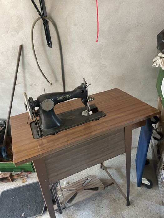 Reboque, maquinas custuras, motoserra e gerador