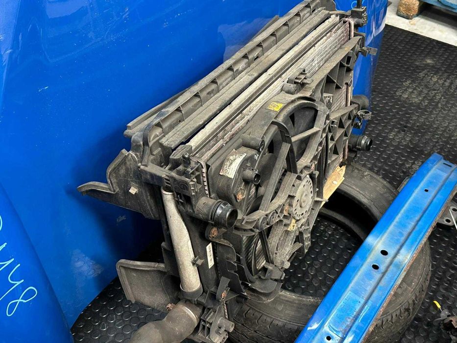 Frente completa Fiat Doblo 1.3 Multijet (2016)