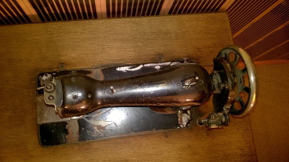 Maszyna do szycia Minerva-Bobbin, lata 40-te XX w.