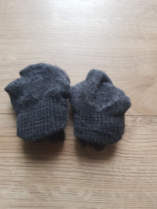 Nowe rękawiczki damskie