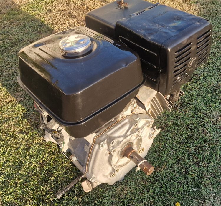 Motor Honda GX 390
