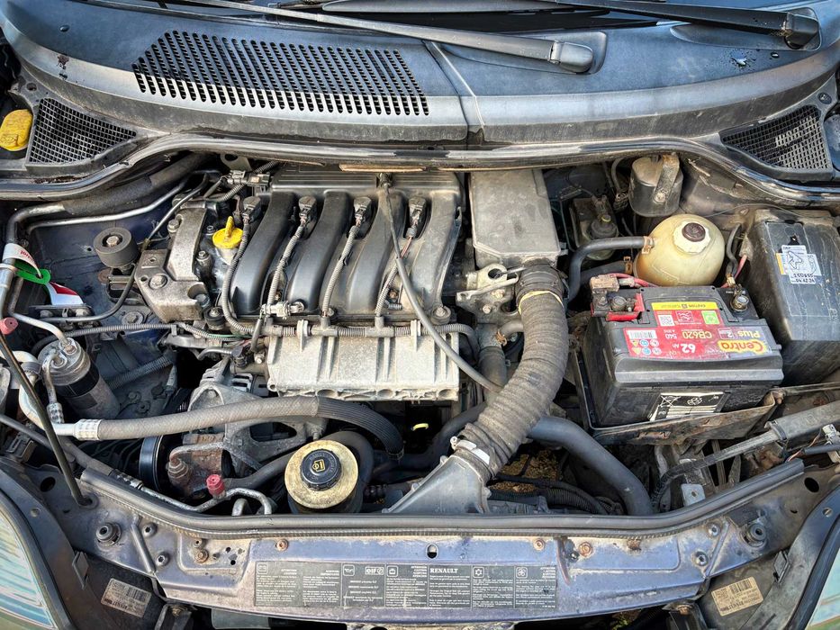 Renault Scenic 2.0  2000r