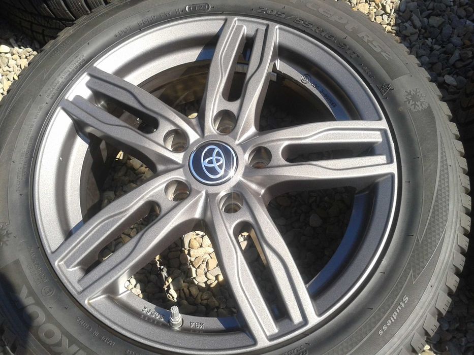 oryginalne r16 5x114,3 16cali felgi szare mielec hyundai i30 tucson kona kia ceed mazda venga renault nissan megane laguna scenic santafe elantra niro