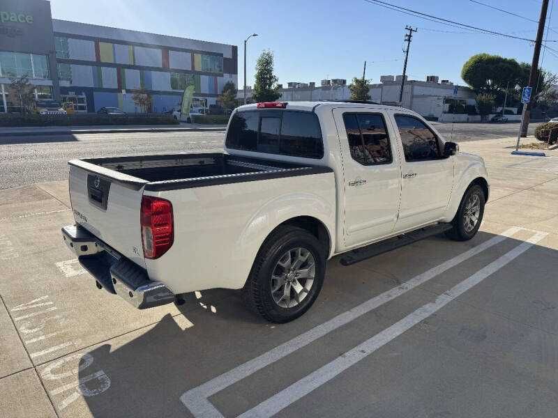 2019 Nissan Frontier SL