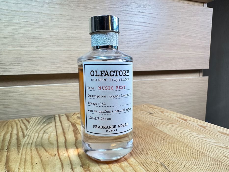 Olfactory Fragrance World Music Fest opowied. Maison Margiela Jazz Club