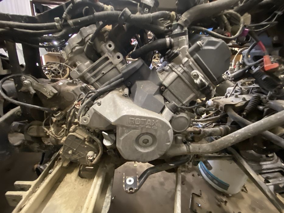 Silnik motor canam can am Outlander 800R renegade 800r G1 skrzynia