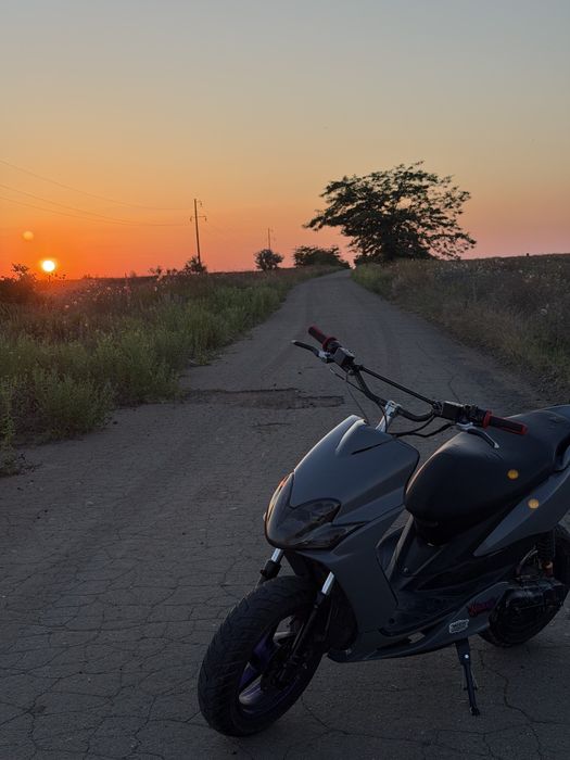 Продам кузов Yamaha jog RR