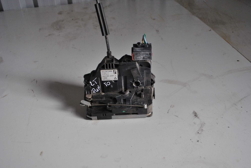 Zamek drzwi lp/lt/pp/pt Fiat Grande Punto