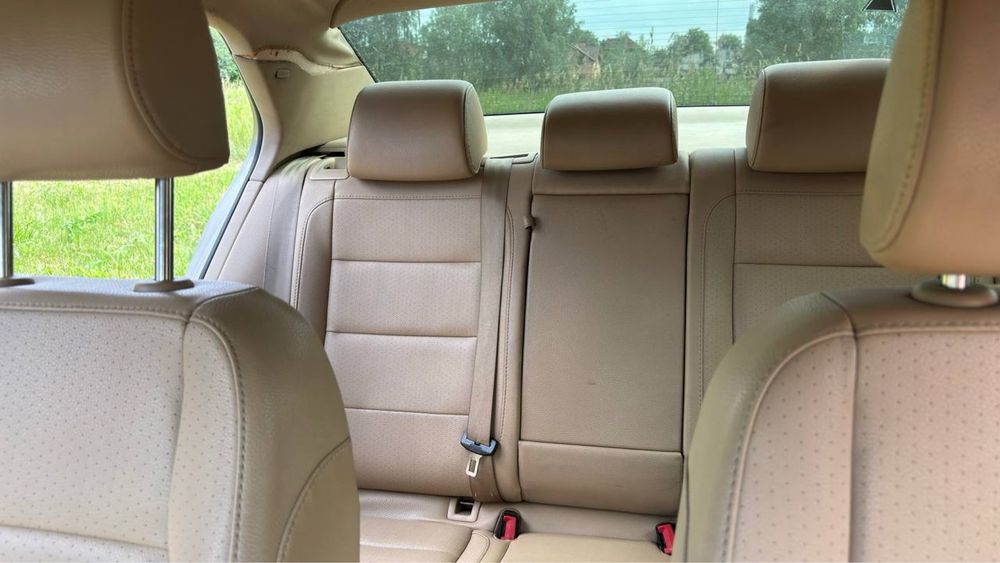 Volkswagen Jetta 2006 | 2.5 Бензин | АКПП |