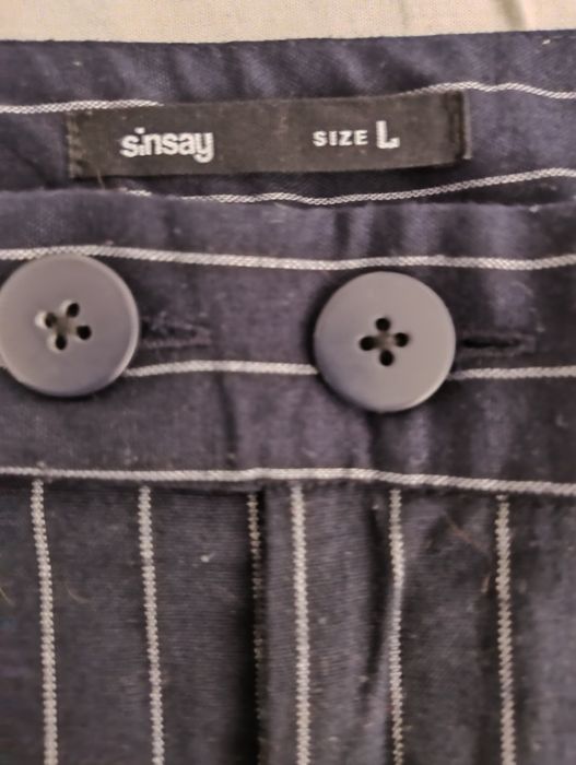 Spodnie w paski rozm.L