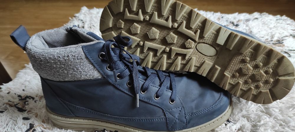 Buty botki ,,BPC" z profil. podeszwą+inne/43