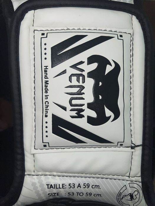 Шолом Venum розмір M-L , шолом Venum дизайн з сіткою для єдиноборств