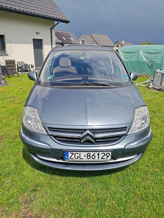Citroën C8