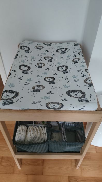 Przewijak IKEA plus prześcieradła