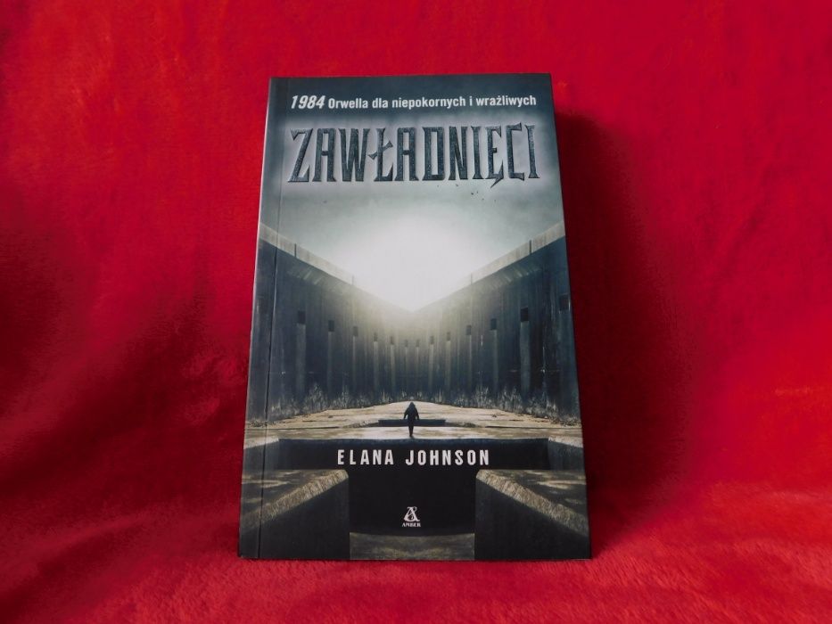 Elana Johnson "Zawładnięci"