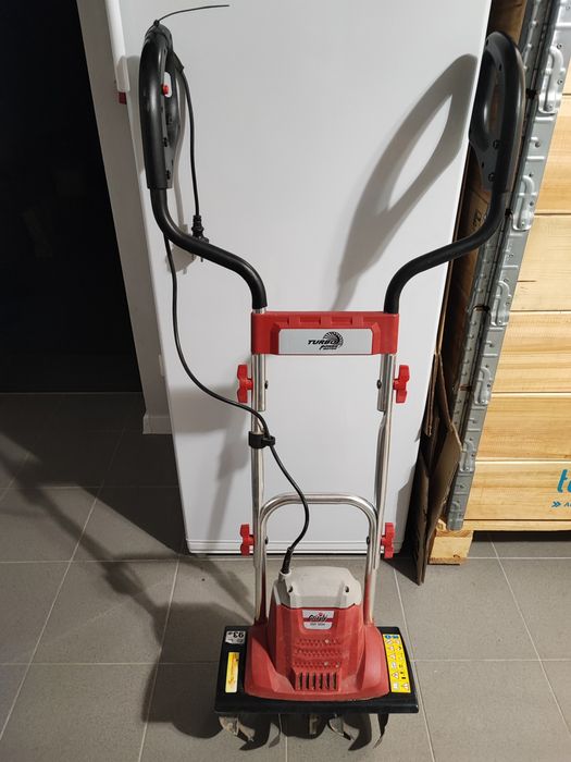 Glebogryzarka Grizzly EGT 1036