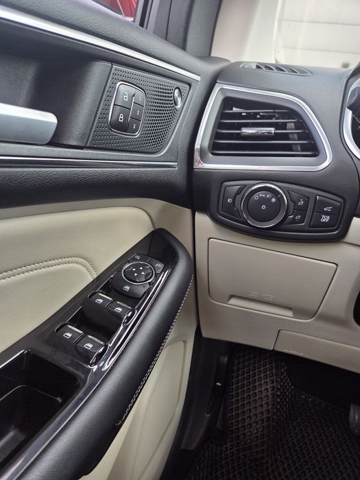 Ford Edge 2019 VIN 2FMPK4K91LBA06836 фото оголошення 7 з 8