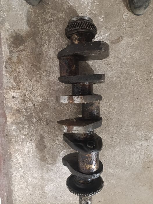 Колінчастий вал СМД 60