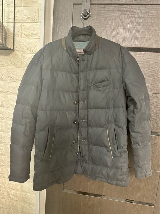 Пухова куртка massimo dutti