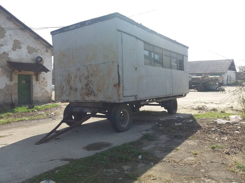 Передвижная бытовка на колёсах