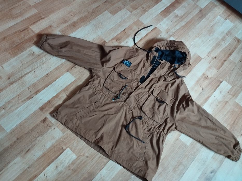 Bershka kurtka brązowa