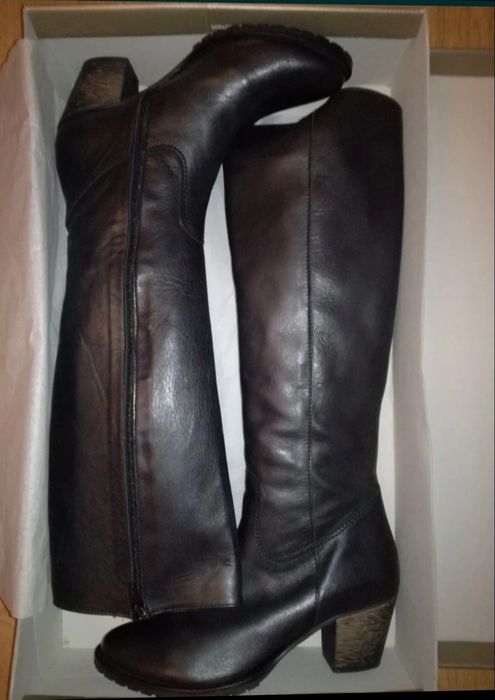 Botas em pele da Ruika (NOVAS)