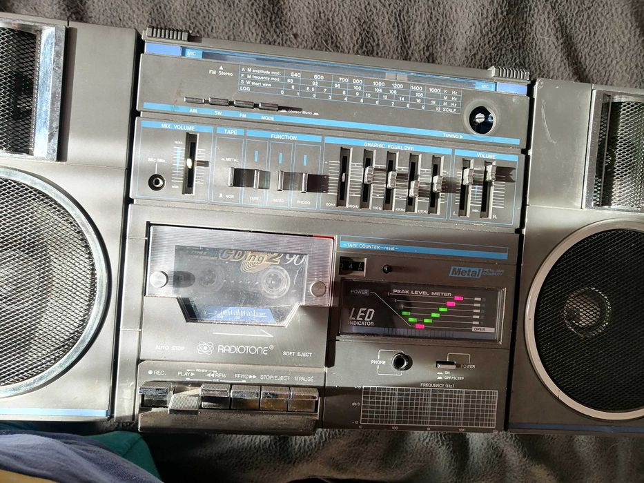 Radiomagnetofon ghettoblaster  RADIOTONE RCX-170 VALENCIA