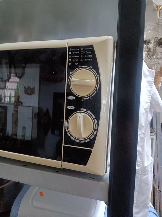 Microondas com grill