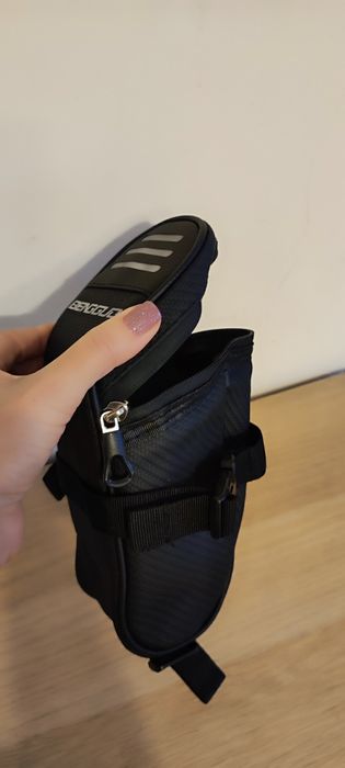 Sakwa torba rowerowa pod siodło, gumowy.