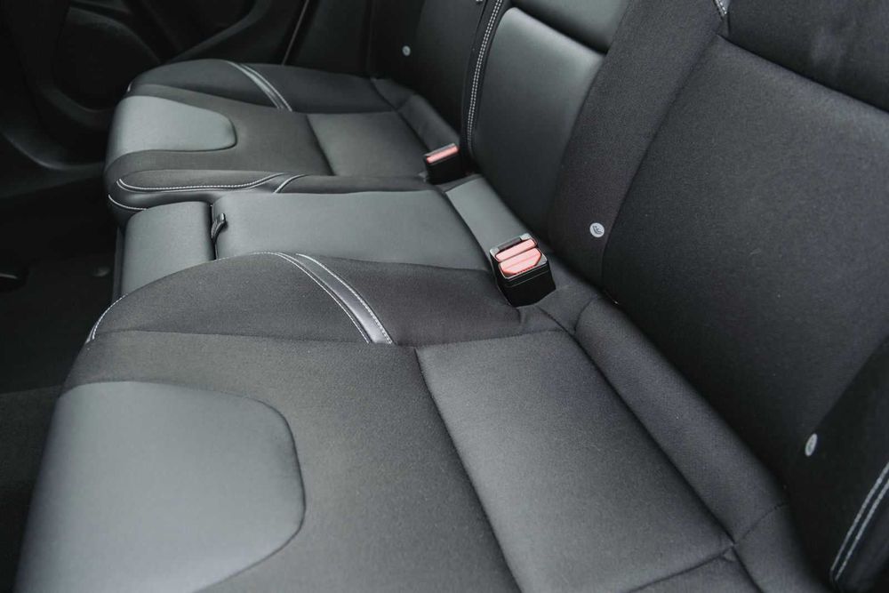 Volvo V40 - Conforto, Segurança e Estilo