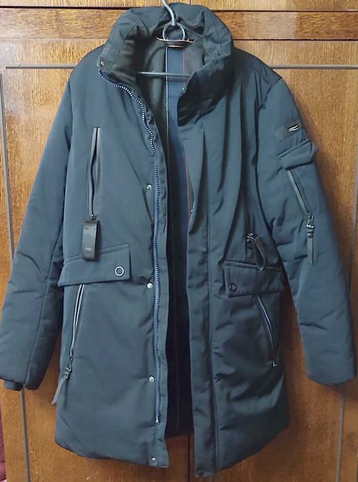 Куртка зимова розмір 48