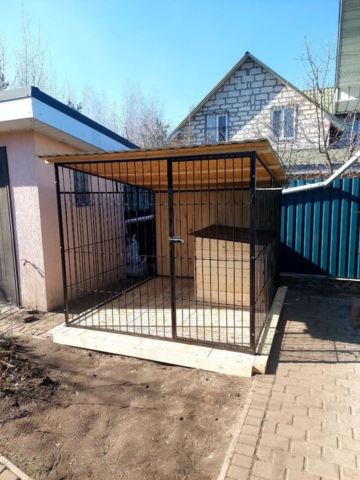 Вольєр для собаки