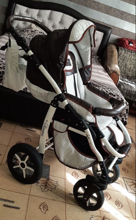 Продам візочок 2в1 dada