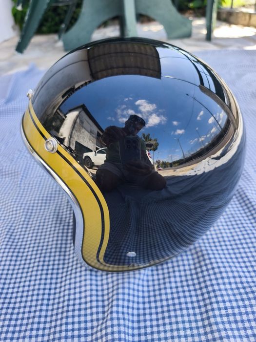 Capacete da marca Stormer