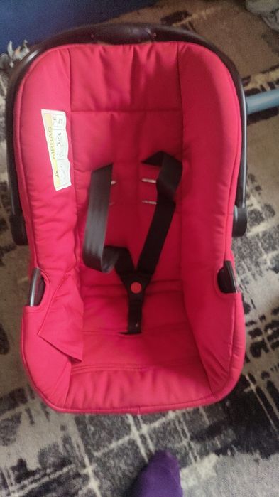 Автокрісло люлька 0-9 кг britax