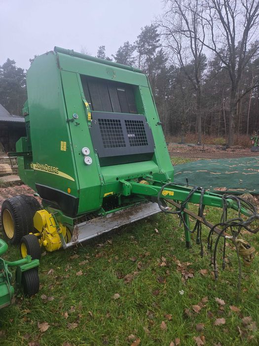 Prasa Pasowa John Deere 592 szeroki podbieracz siatka / sznurek